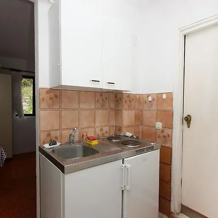 Apartment Prozurska Luka 4939a Babino Polje